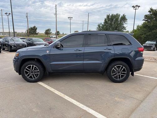 2020 Jeep Grand Cherokee Trailhawk