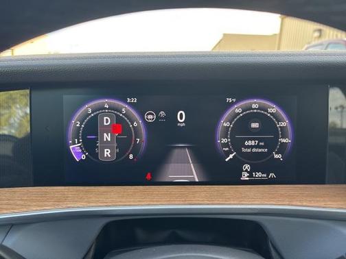 2025 Volkswagen Tiguan 2.0T SEL R-Line 4MOTION