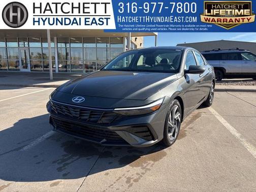 2025 Hyundai ELANTRA Limited