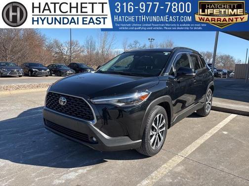 2023 Toyota Corolla Cross XLE