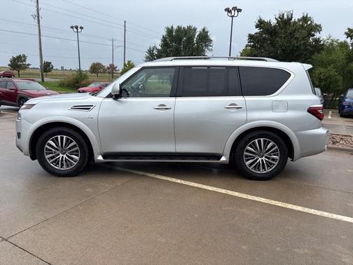 2021 Nissan Armada SL 2WD