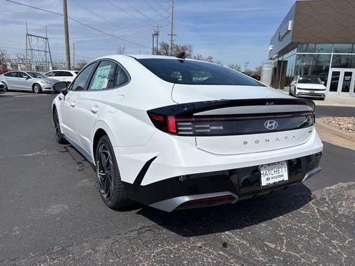 2026 Hyundai SONATA SEL