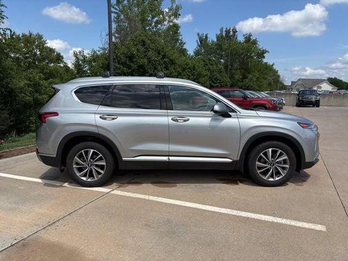 Shimmering Silver Pearl 2020 Hyundai SANTA FE SEL 2.4