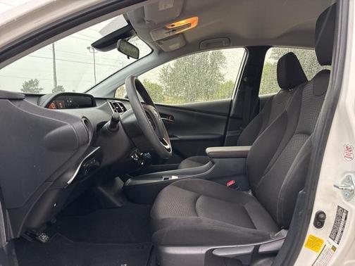 2019 Toyota Prius LE