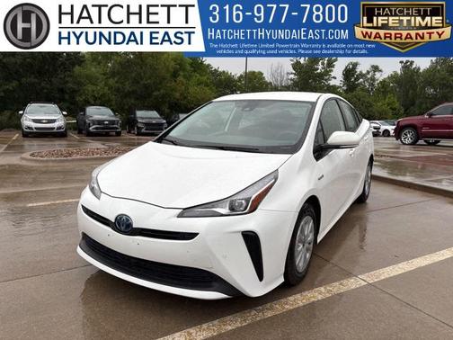 2019 Toyota Prius LE