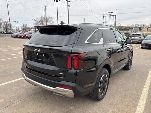 2024 Kia Sorento S