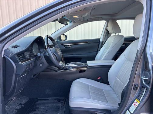 2017 Lexus ES 350 Base