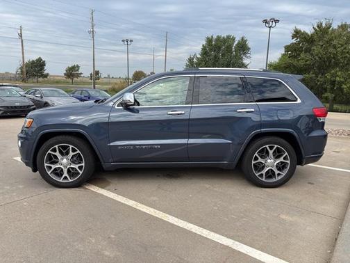2019 Jeep Grand Cherokee Overland