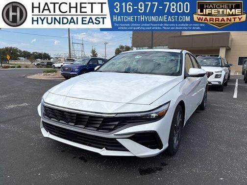 Serenity White 2025 Hyundai ELANTRA HEV Limited