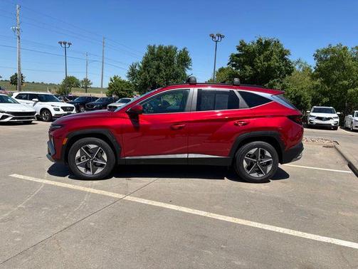 Ultimate Red 2026 Hyundai TUCSON SEL