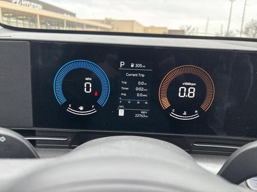 2025 Hyundai KONA SEL