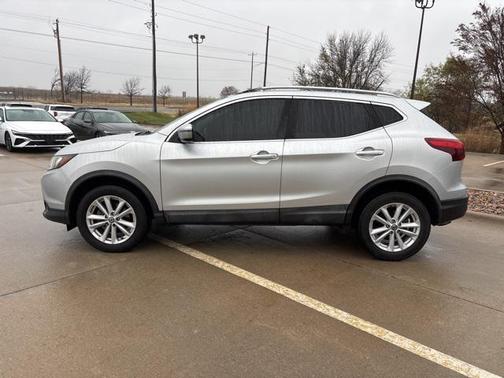2019 Nissan Rogue Sport SV