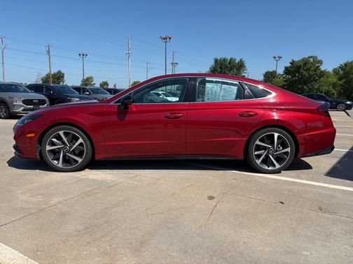 2023 Hyundai SONATA SEL Plus