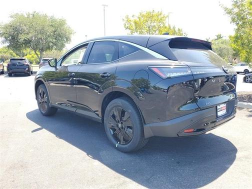 2025 Nissan Murano SV