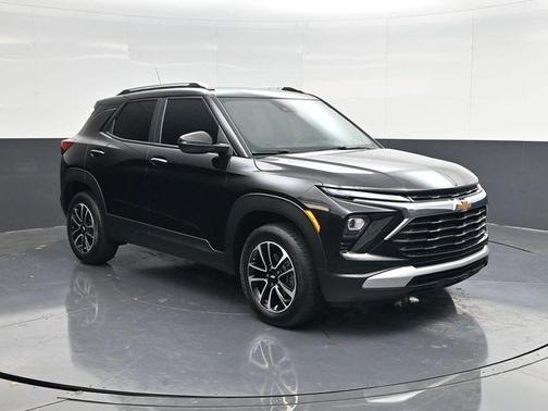 Black Metallic 2024 Chevrolet Trailblazer LT