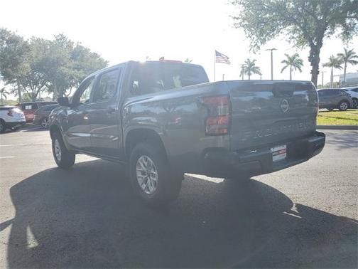 2025 Nissan Frontier S