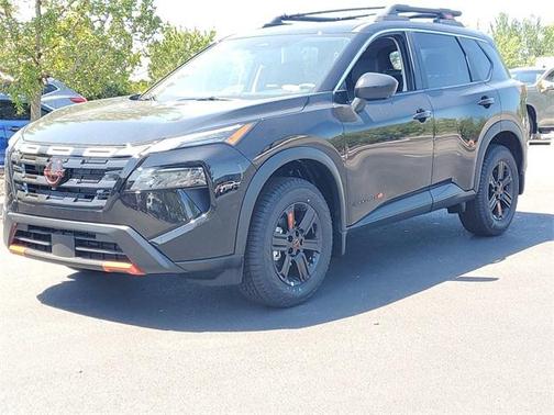 2025 Nissan Rogue Rock Creek