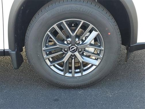 2025 Nissan Rogue S