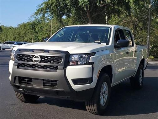 2025 Nissan Frontier S