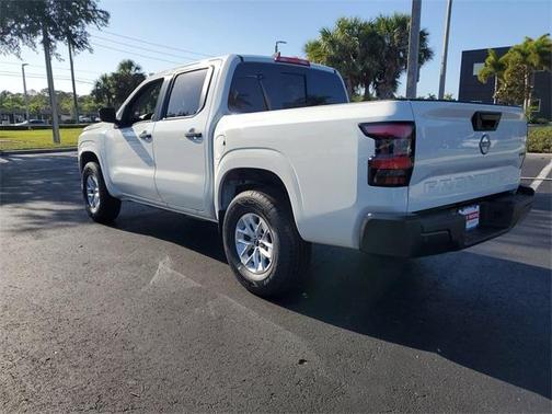 2025 Nissan Frontier S