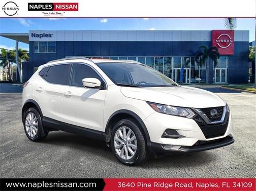 2022 Nissan Rogue Sport SV
