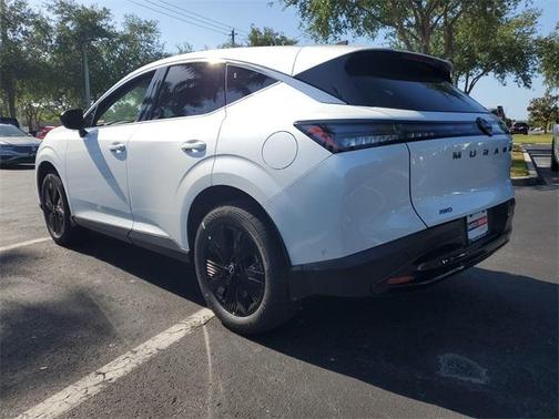 2025 Nissan Murano SV