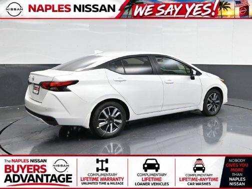 Aspen White 2025 Nissan Versa 1.6 SV