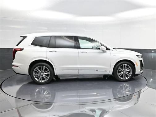 2023 Cadillac XT6 Premium Luxury AWD