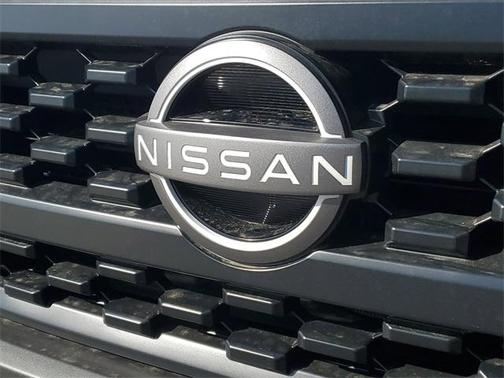 2025 Nissan Frontier S