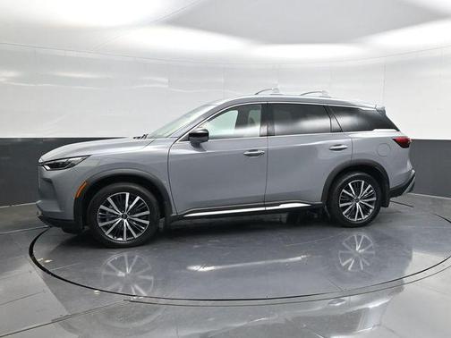 2025 INFINITI QX60 SENSORY