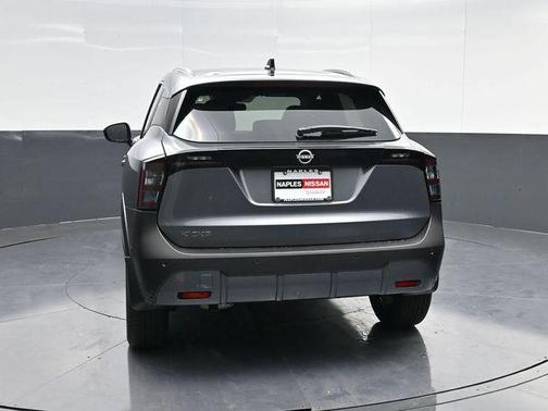 Gun Metallic 2026 Nissan Kicks SV