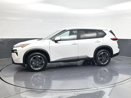 White 2024 Nissan Rogue SV