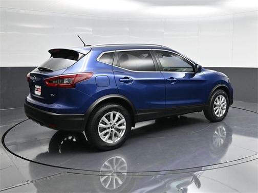 2022 Nissan Rogue Sport SV