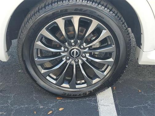 2023 Nissan Armada Platinum