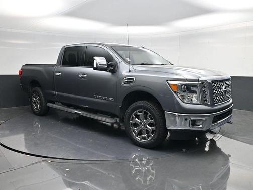 2017 Nissan Titan XD SL
