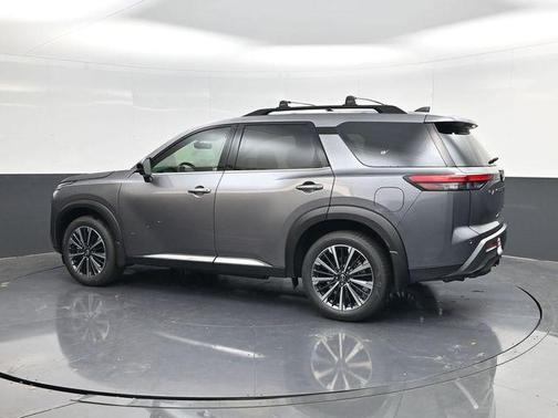 Gun Metallic 2026 Nissan Pathfinder Platinum
