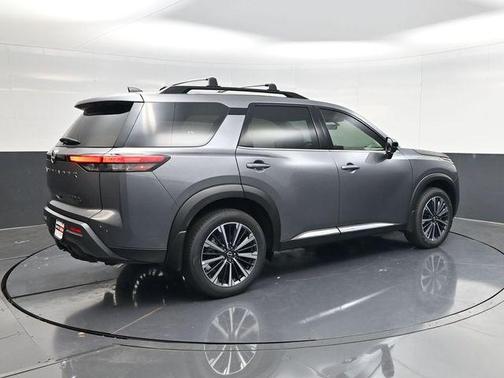 Gun Metallic 2026 Nissan Pathfinder Platinum