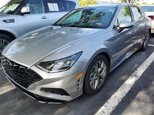 2023 Hyundai SONATA SEL