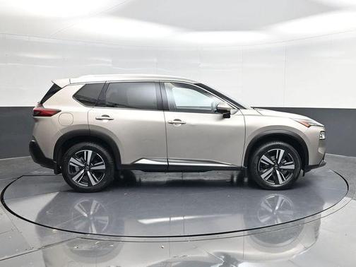 Champagne Silver 2021 Nissan Rogue SL