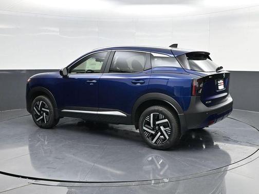 Deep Blue Pearl 2026 Nissan Kicks SV