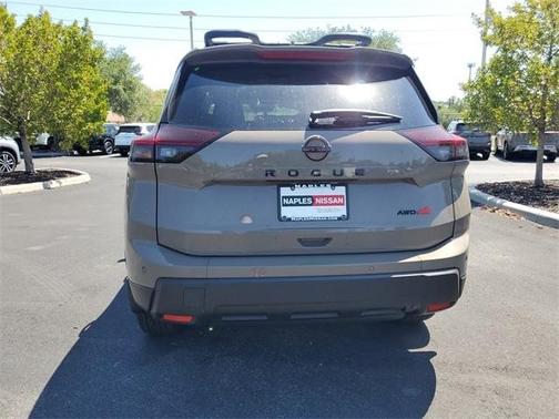 2025 Nissan Rogue Rock Creek
