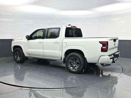 Glacier White 2026 Nissan Frontier SV