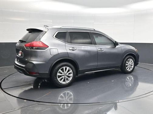 Gun Metallic 2020 Nissan Rogue SV