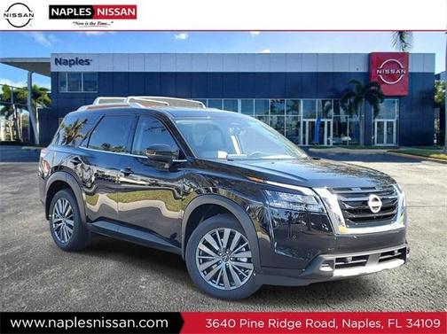 2025 Nissan Pathfinder SL