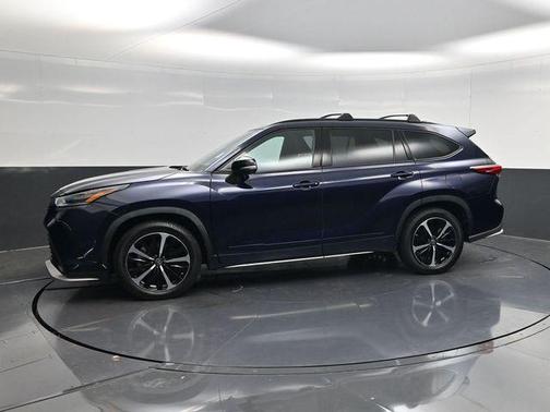 Blue 2022 Toyota Highlander XSE
