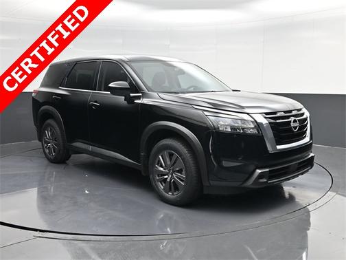 2024 Nissan Pathfinder S
