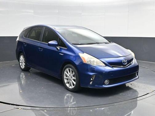 2012 Toyota Prius v Five