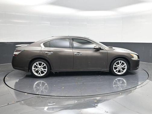 Java Metallic 2013 Nissan Maxima SV