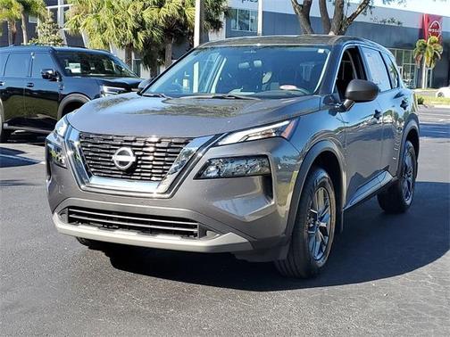 2022 Nissan Rogue S