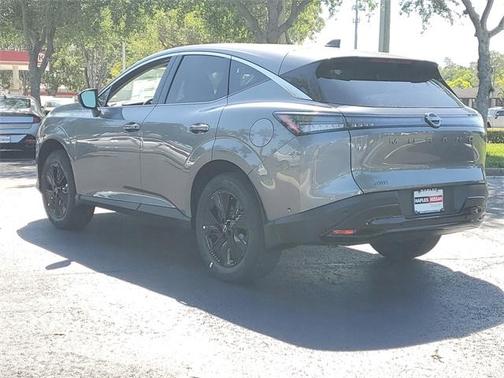 2025 Nissan Murano SV